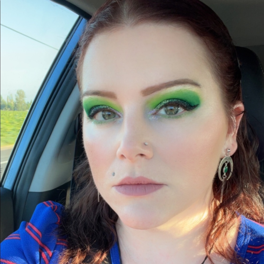 Meet your Posher, Terah